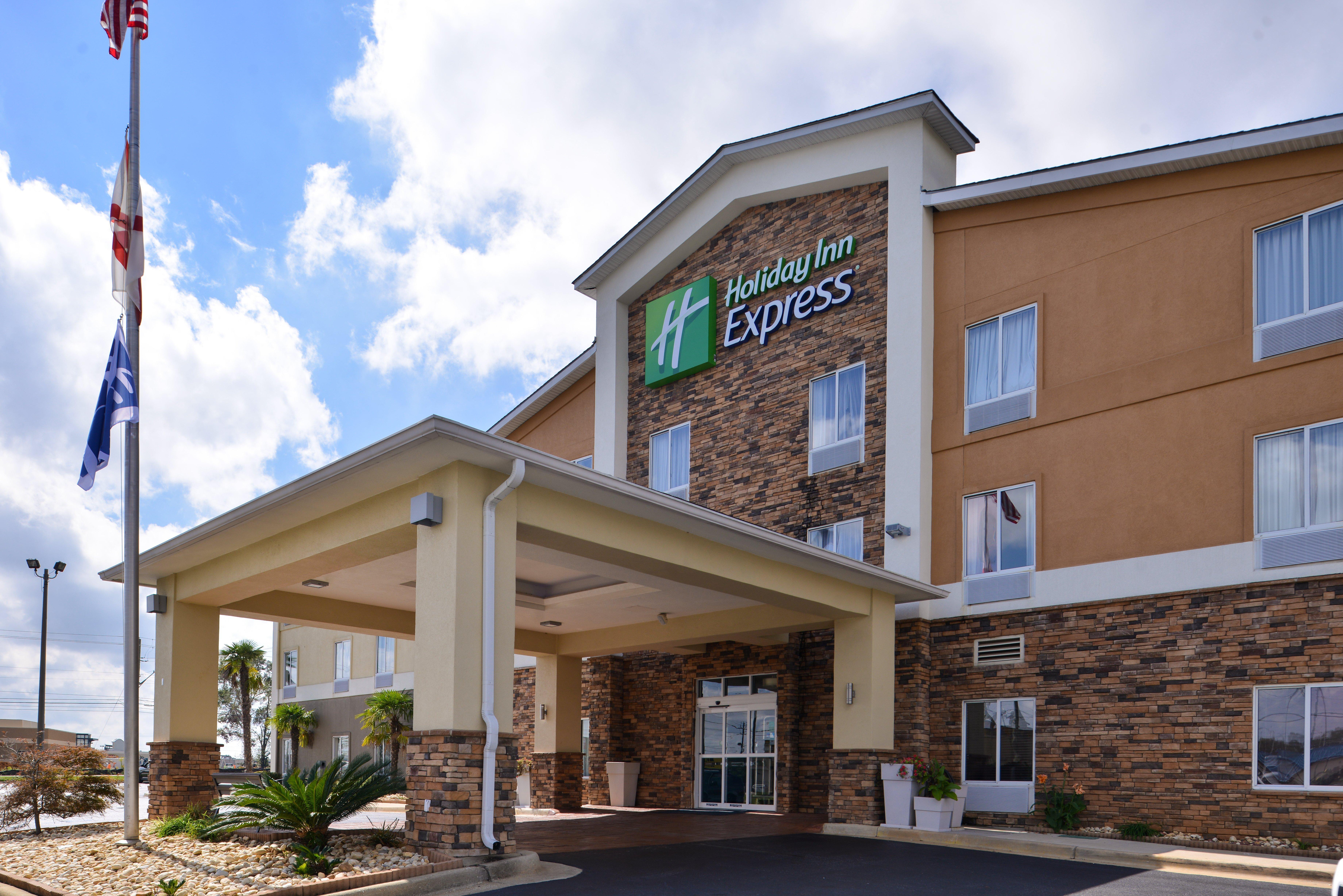 Holiday Inn Express Montgomery East I-85 By Ihg Eksteriør billede