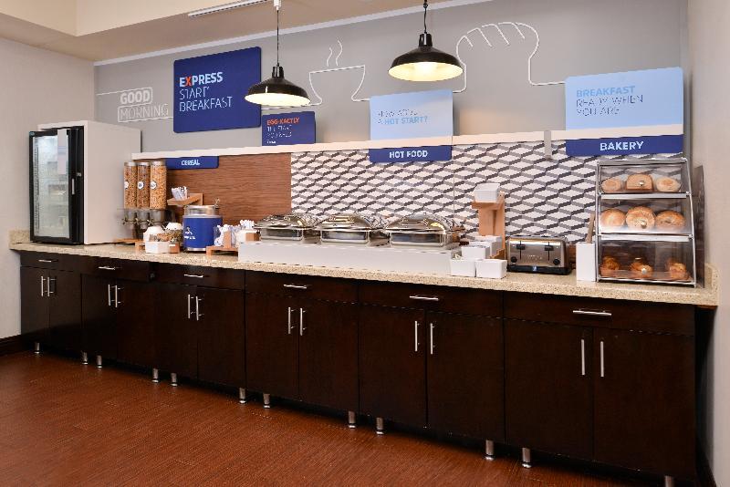 Holiday Inn Express Montgomery East I-85 By Ihg Eksteriør billede